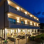Hotel Delfino 3*