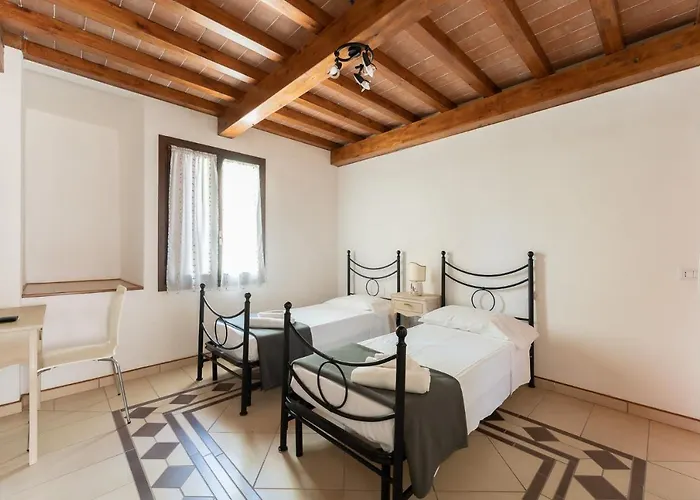 Delfino Hotel 3*